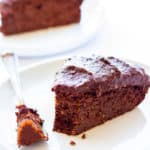 This healthy and decadent double chocolate chia cake is made of 100% real food ingredients. It is extra moist, rich and bursting with chocolatey flavor. Easy to make, this delicious and versatile dessert requires only one bowl and very few preparation steps. It is also paleo, gluten-free, eggless and flourless making, it the perfect guilt-free dessert or snack. With added protein, this recipe is also perfect as a post-workout treat. | www.onecleverchef.com