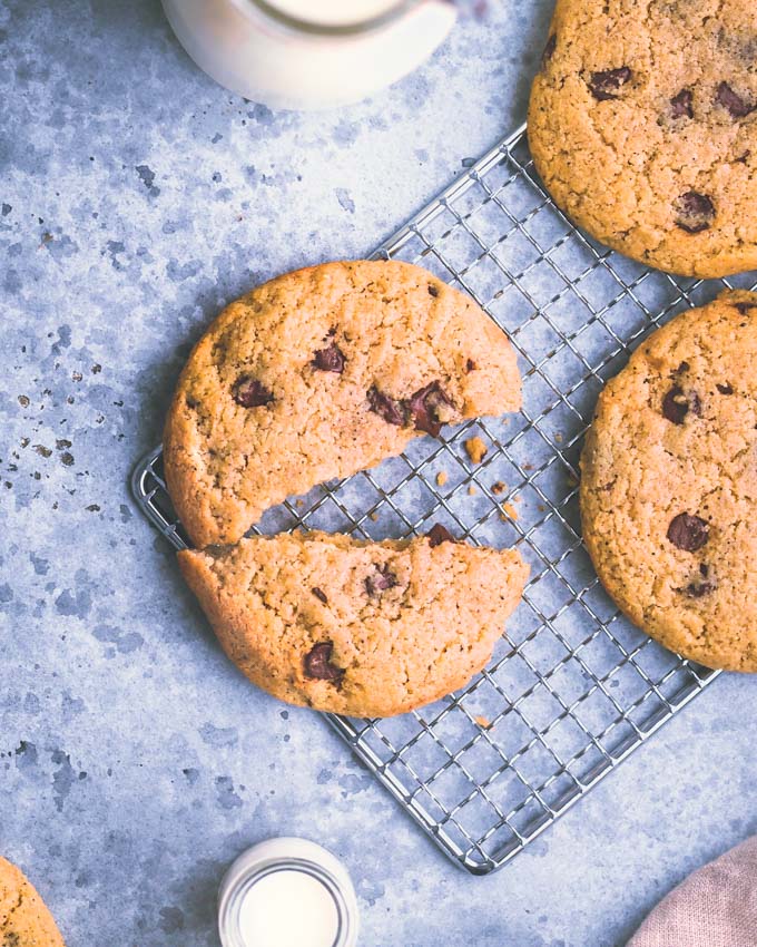 Chocolate chip protein cookie